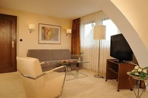 מרקטדנפלד Hotel & Weinhaus Anker
